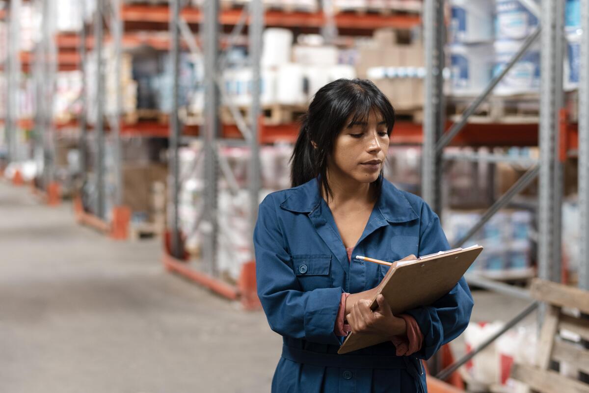Importação de Produtos Asiáticos: Quais Itens Estão em Alta no Mercado Brasileiro em 2025